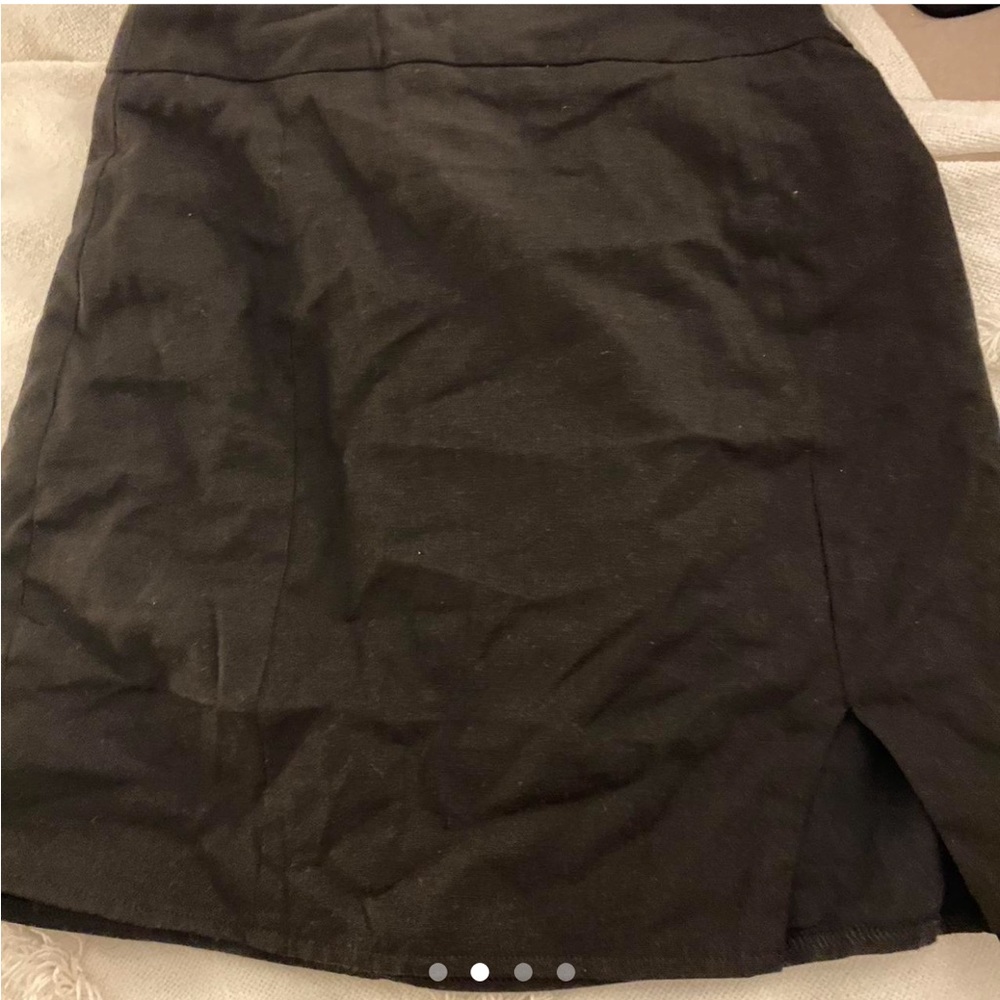 Mini skirt - Picture 2 of 4